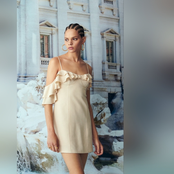 MANGO Ruffled shoulder dress - Picture 6 of 9